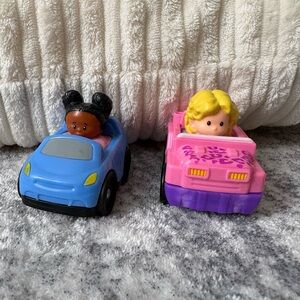 Little people wheelies (set of 2)
